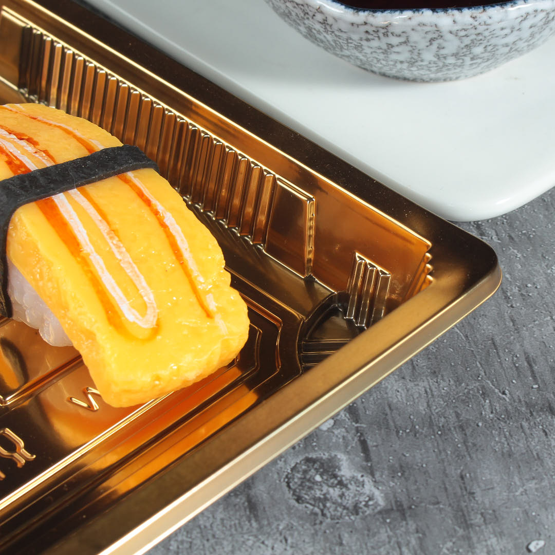 Gold Japanese Sushi Tray corner with one piece sushi ｜WL-11