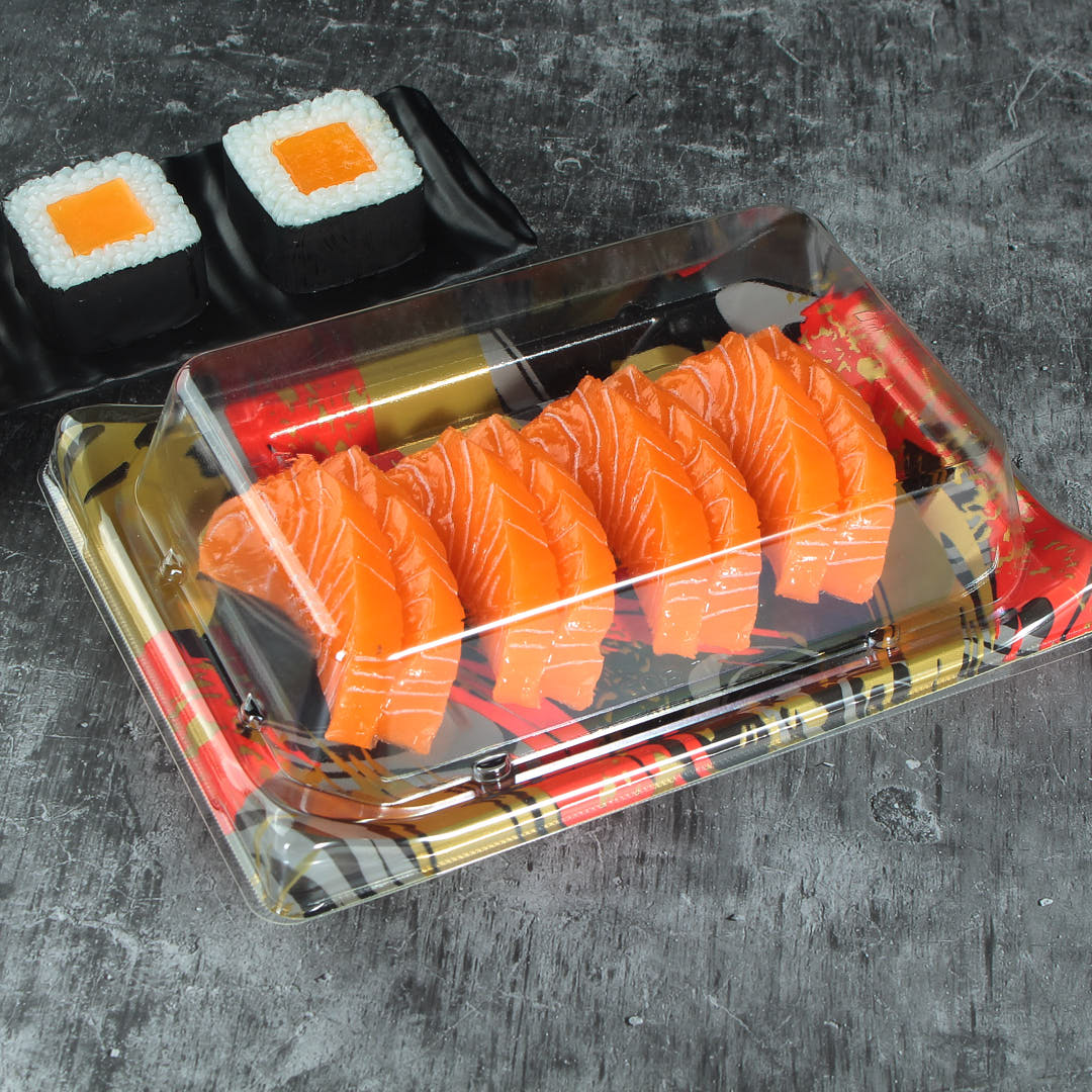 Closed WL-B05 Boat Shape sushi Tray for Wholesale with four piece of sushi in it